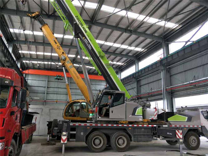 未央区高空车出租需要注意哪些安全事项？