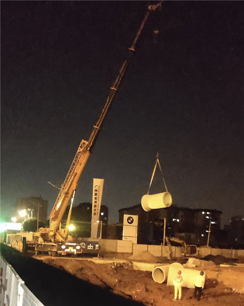 未央区“弯臂矫正”—— 吊车的 “形变补偿” 技术